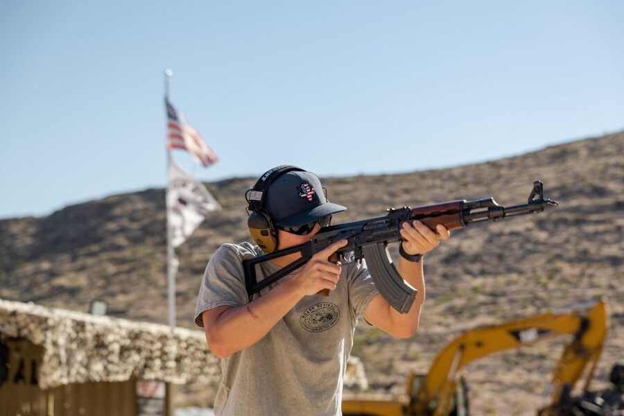 Las Vegas: Outdoor Shooting Range Experience with Instructor - Where to meet the van and how the 45-minute ride works