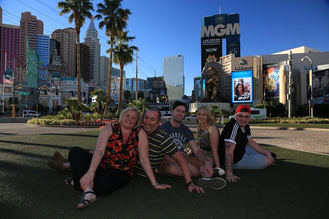 Las Vegas Photo Tour by Luxurious Vehicle - On-board vibe: champagne, water, and a ride that keeps you focused