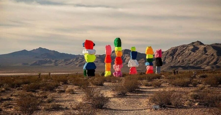 Las Vegas: Private 7 Magic Mountains and Vegas Sign Car Trip - The big risk to watch: pickup no-shows