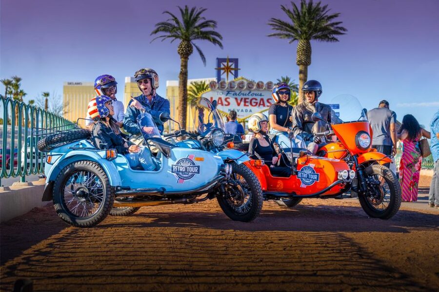 Las Vegas: Private Sidecar Motorcycle Tour of Vegas Strip - Welcome to Las Vegas sign: the fastest way to nail your iconic first photo