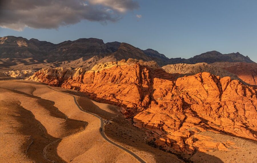 Las Vegas: Red Rock Canyon Helicopter Landing Tour - The private vista landing and champagne toast, the “why” behind the price