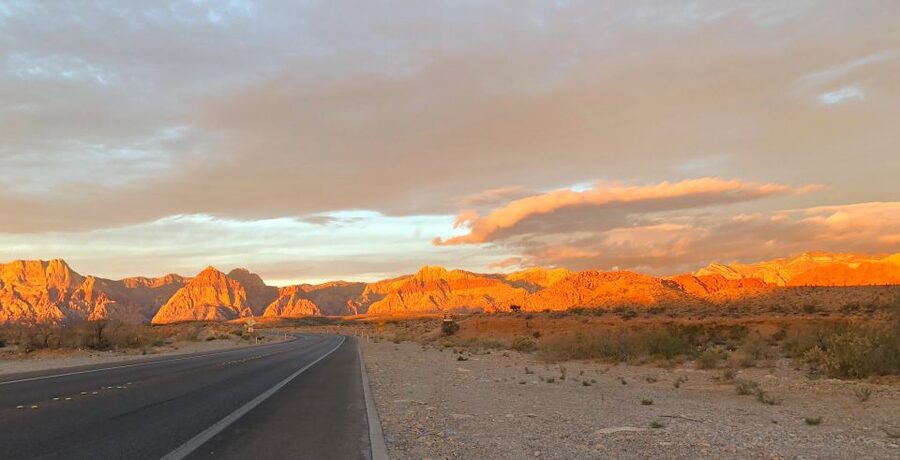 Las Vegas: Red Rock Canyon Sunrise Self-Guided E–Bike Tour - Key things you’ll notice right away