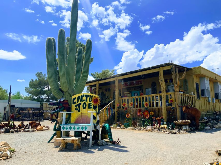 Las Vegas: Red Rock Canyon & Whimsical Cactus Joe's + Lunch - Pickup, car ride, and how the timing stays simple