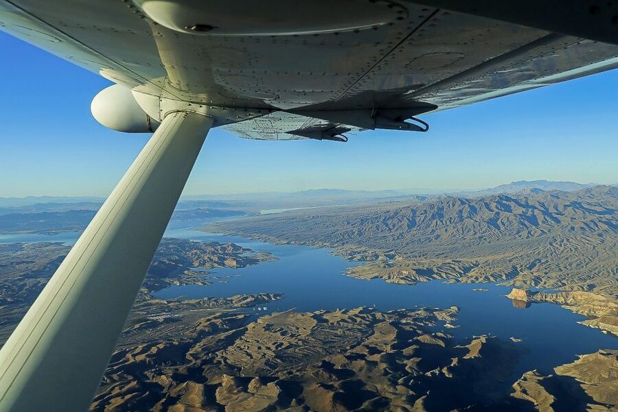 Las Vegas: Roundtrip Flight to Grand Canyon & Hummer Tour - The aerial sightseeing: round-trip flight plus helpful commentary