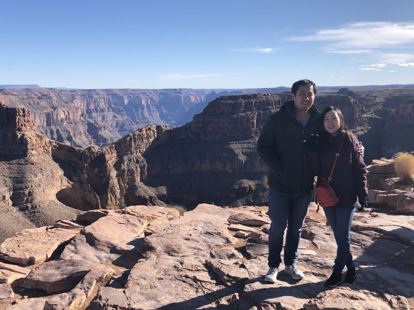 Las Vegas: Small Group Grand Canyon Skywalk, Hoover Dam Tour - Eagle Point guided walk: where the Skywalk day really starts