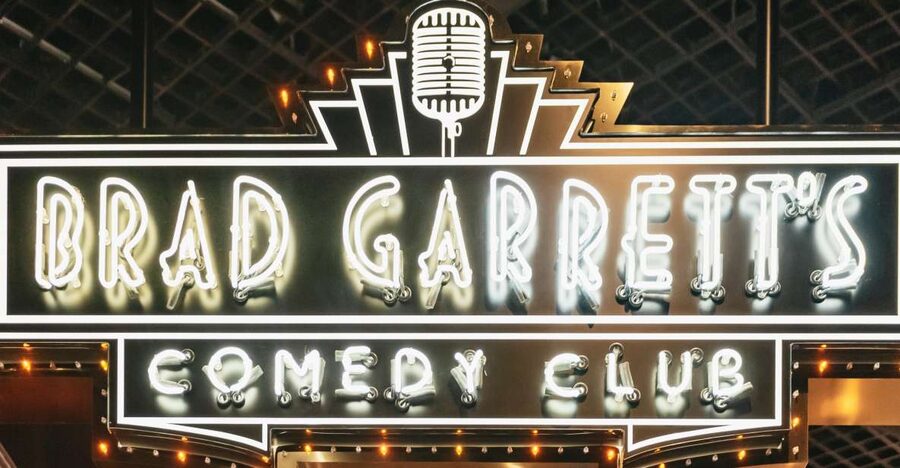 Las Vegas Strip: Brad Garrett’s Comedy Club at MGM Grand - What the show is actually like, multiple comics and breaks