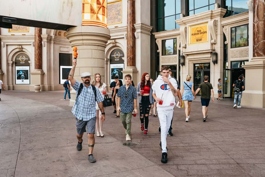 Las Vegas Strip: Foodie Walking Tour - Guide Quality: Jeff, Trisha, Amanda, and the Friends-in-Your-Group Factor