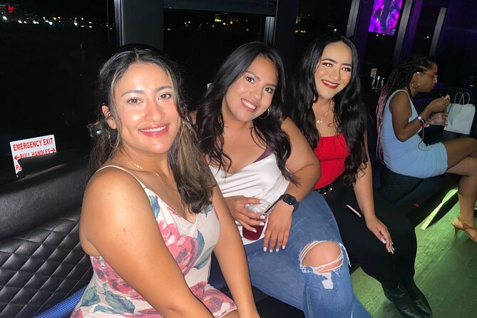 Las Vegas Strip Nightclub Crawl - Stop 1 at the Palms: your first drink ticket and the easy start