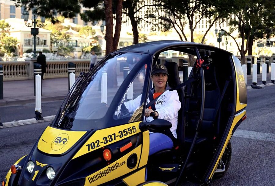 Las Vegas Strip Self-Drive Tour - Who should book this EVR-Car Strip self-drive tour