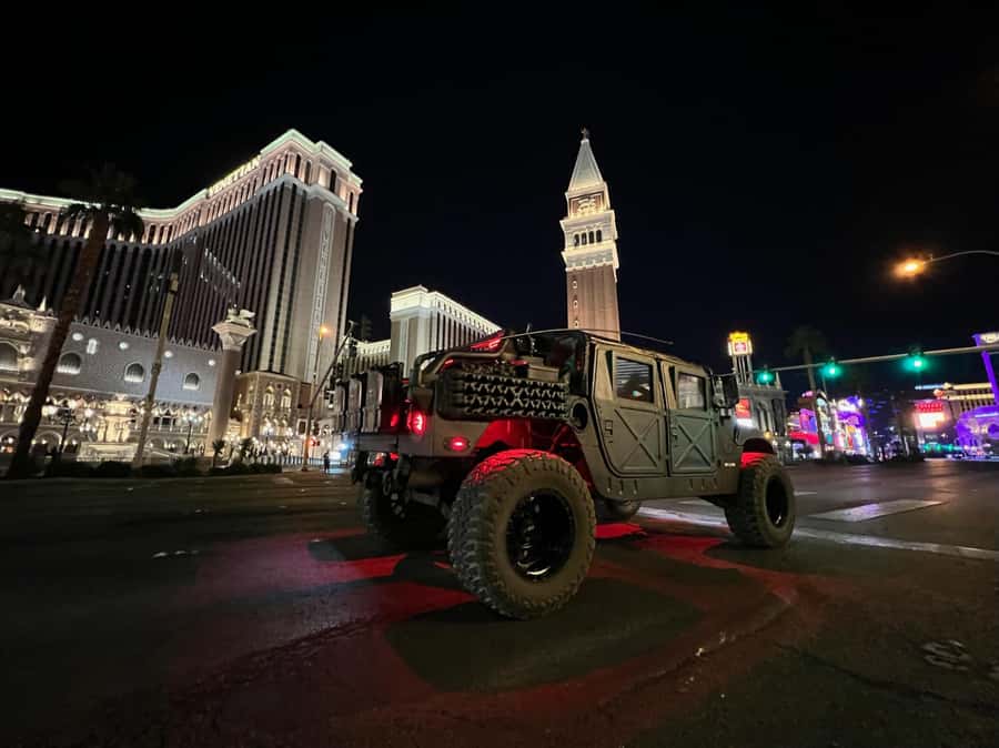 Las Vegas Strip Sightseeing Tour in a Military Hummer - Weather, doors-off comfort, and what to bring