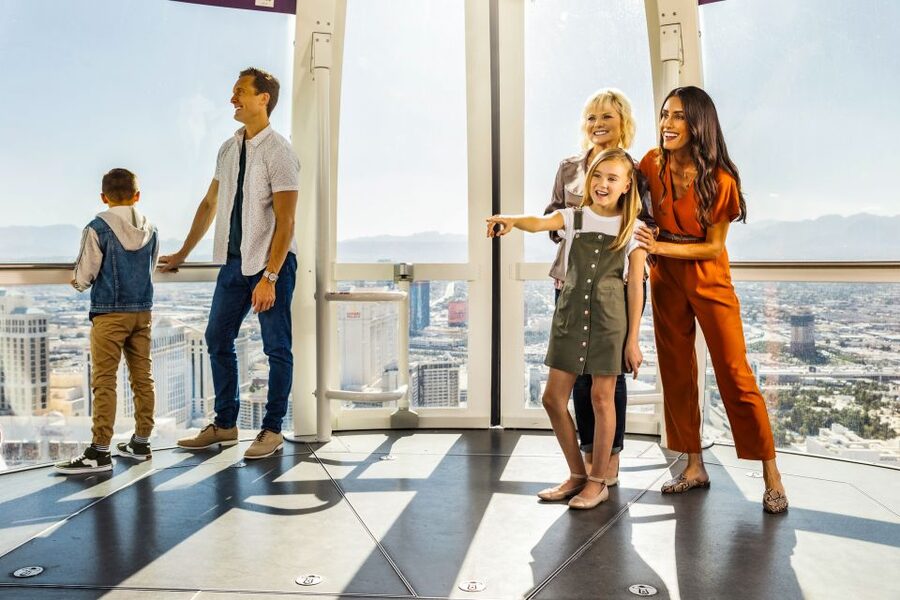 Las Vegas Strip: The High Roller at The LINQ Ticket - The 30-minute wheel ride: cabins, comfort, and what you actually do