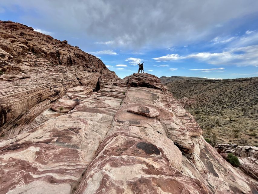 Las Vegas: Sunset Hike and Photography Tour Near Red Rock - Hikes tailored to your fitness level: what that looks like on the ground