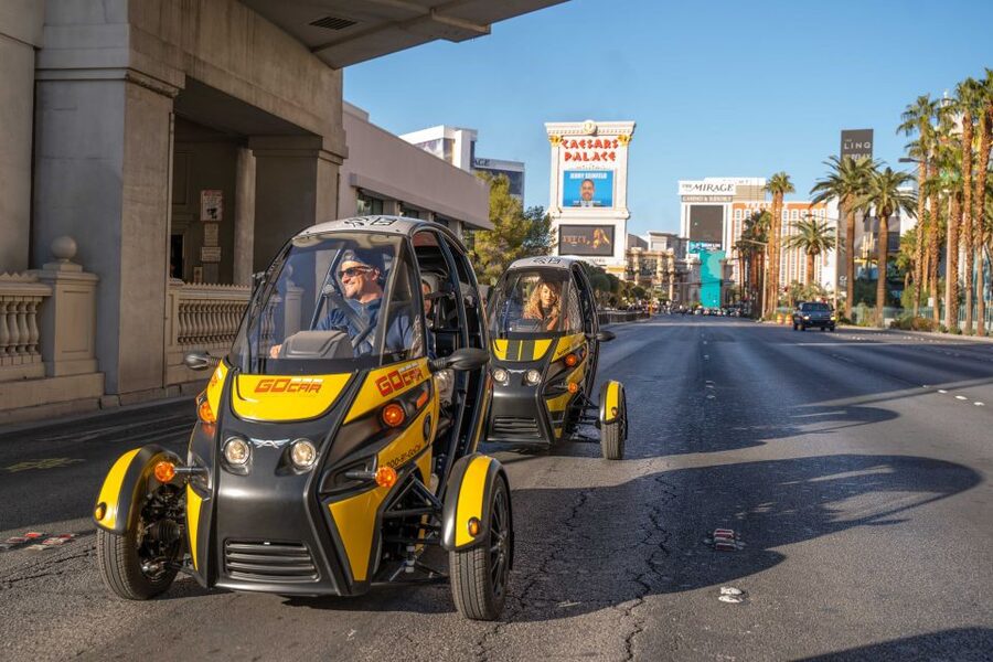 Las Vegas: Talking GoCar Las Vegas Strip Tour - Meeting at 723 S Casino Center Blvd and what orientation feels like