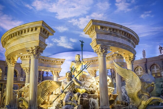 Las Vegas: The Strip's Celebrity Chefs Tour or Downtown Food Tour - What the tour does well for planning your Vegas day