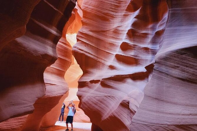 Las Vegas:Upper Antelope Canyon, Horseshoe Bend with Lunch - Horseshoe Bend viewpoint: the best hour is the one you prepare for