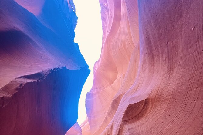 LAS VEGAS: Upper Antelope (PRIME TIME) Horseshoe Bend Lake Powell - Upper Antelope Canyon: ground-level entry and sunbeams