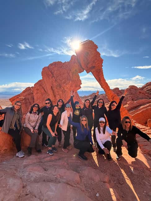 Las Vegas: Valley of Fire and Red Rock Canyon Day Trip - What’s included, and why it affects the price