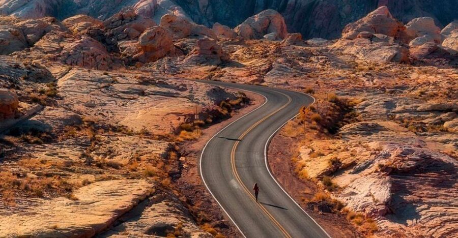Las Vegas: Valley Of Fire State Park Tour - Getting there from Las Vegas: pickup, drive, and timing