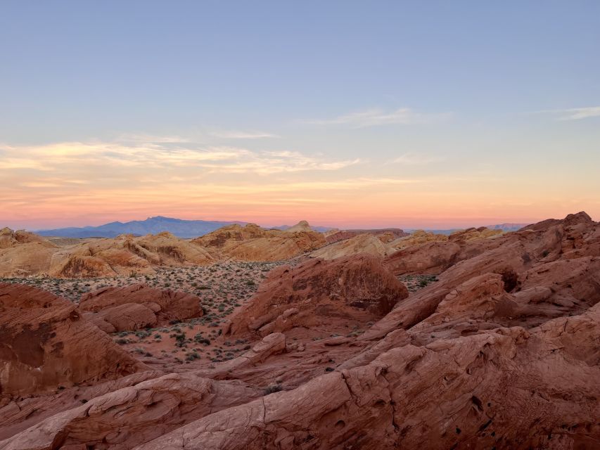 Las Vegas: Valley of Fire Sunset Tour with Hotel Transfers - The sunset finale at Rainbow Vista: what you are really paying for