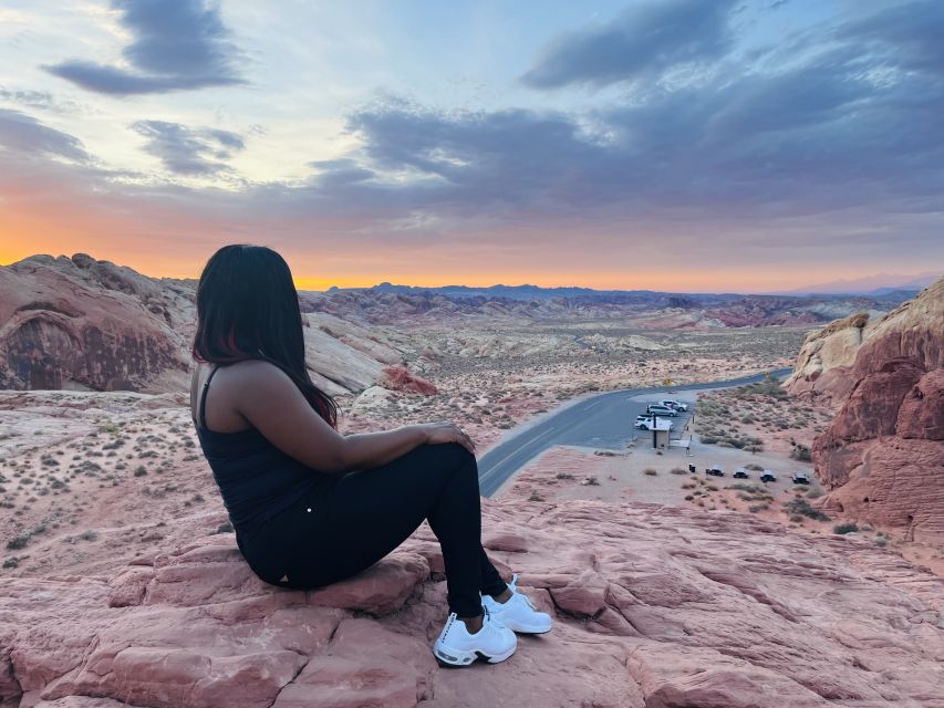 Las Vegas: Valley of Fire Sunset Tour with Hotel Transfers - The right start time: winter vs. summer light planning