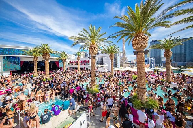 Las Vegas: VIP Pool Crawl with Party Bus, Express Entry & Drinks - The three included stops, and how to pace your day