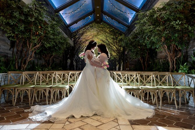 Las Vegas Vow Renewal Package - Who This Package Suits Best (and Who Might Prefer Other Options)
