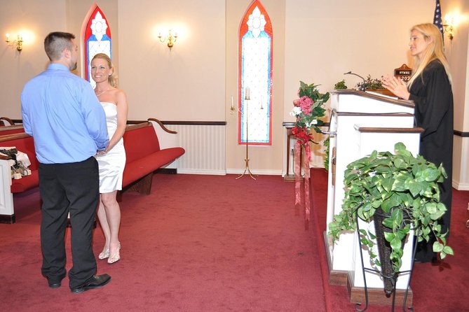 Las Vegas Wedding at A Special Memory Wedding Chapel - Should you book A Special Memory Wedding Chapel?
