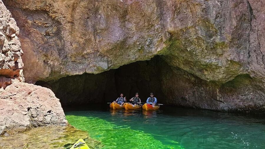 Las Vegas/Willow Beach: Guided Kayak Tour to Emerald Cave - Willow Beach Launch: Setting Out on the Calm Colorado River