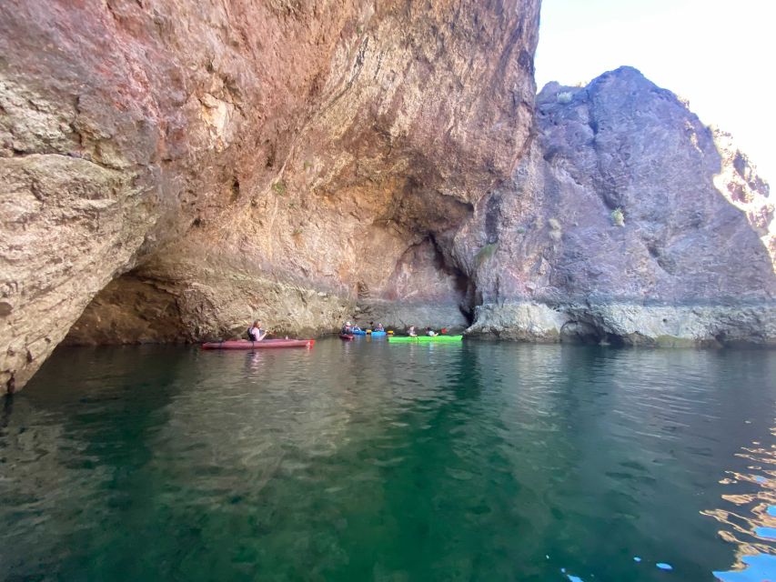 Las Vegas: Willow Beach Kayaking Tour - Back to Willow Beach: Swim, Snacks, and a Proper Reset