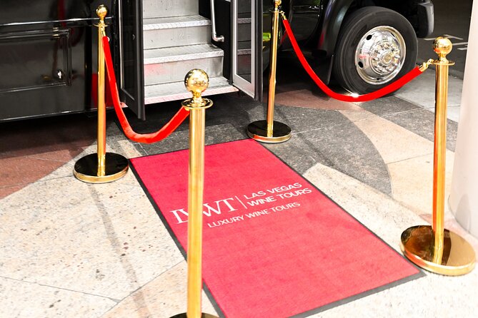Las Vegas Wine Tour Experience - Party bus champagne and caviar, how that sets up the tastings