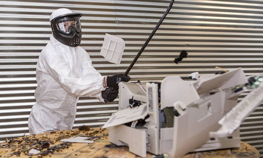 Las Vegas: Wreck Room Experience - Climate Comfort: Air-Conditioned Facility, Real-World Notes
