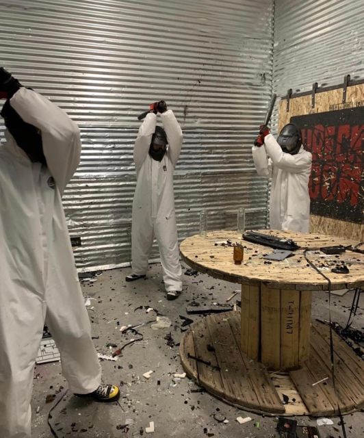 Las Vegas: Wreck Room Experience - Meeting Point: 4090 Schiff Drive, What to Expect Upon Arrival