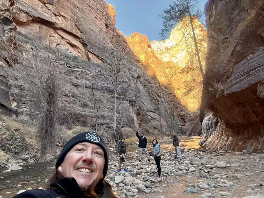 Las Vegas: Zion National Park Group Tour with Lunch - Zion Canyon photo stops and scenic drive viewpoints that keep it moving