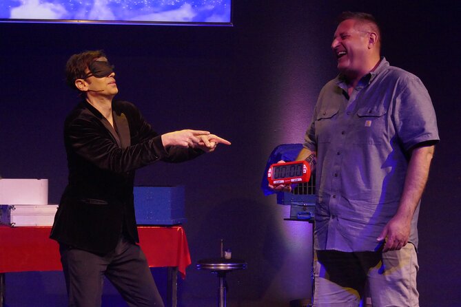 LIOZ: Comedy Magic Uncensored at Planet Hollywood Resort & Casino - How the evening flows: pre-show, the main performance, and easy timing