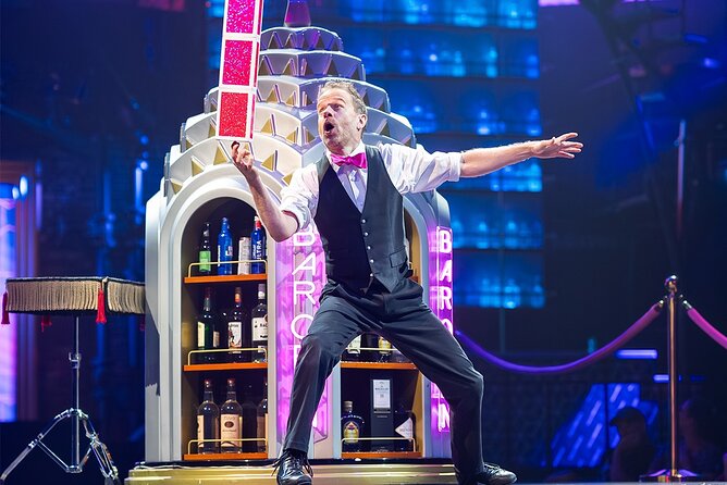 Mad Apple by Cirque du Soleil at New York New York Hotel and Casino - Mad Apple at New York-New York, the Theater You Actually Want to Be In