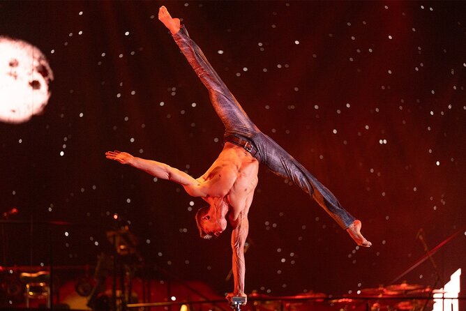 Mad Apple by Cirque du Soleil at New York New York Hotel and Casino - Food, Drinks, and the Lobby Bounce