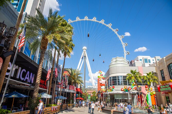 Madame Tussauds, Hop On Hop Off Bus & High Roller Combo Ticket - Entering Madame Tussauds at The Venetian (Grand Canal Shoppes)