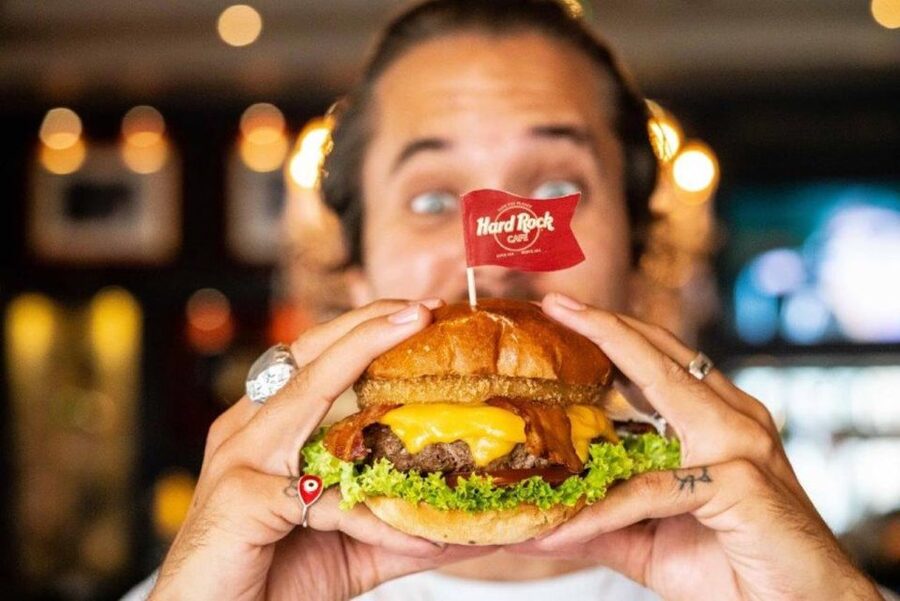Meal at Hard Rock Las Vegas on the Las Vegas Strip - Acoustic vs Electric: How the 2-Course and 3-Course Menus Work