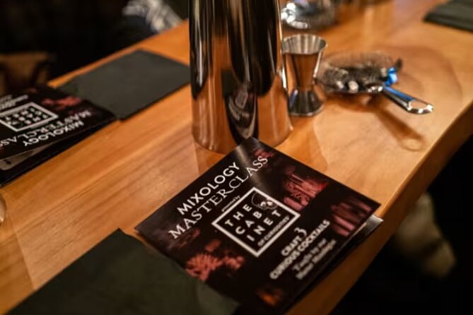 Mixology Masterclass at the Cabinet of Curiosities in Las Vegas - What’s Included, and Why It’s Good Value for Las Vegas