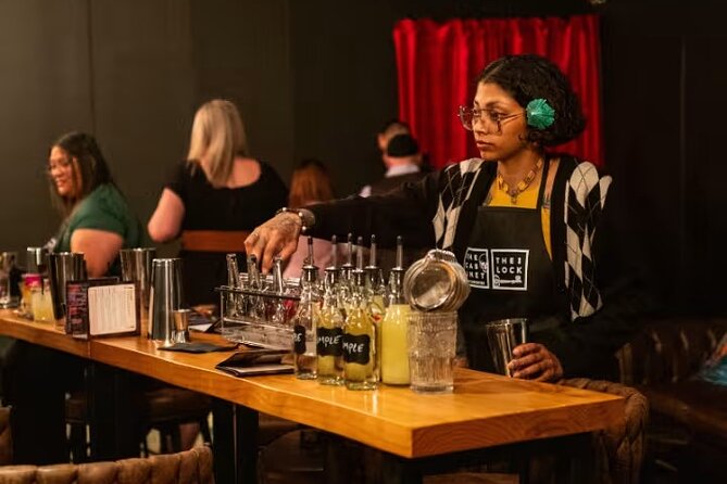 Mixology Masterclass at the Cabinet of Curiosities in Las Vegas - Who Should Book This Mixology Masterclass