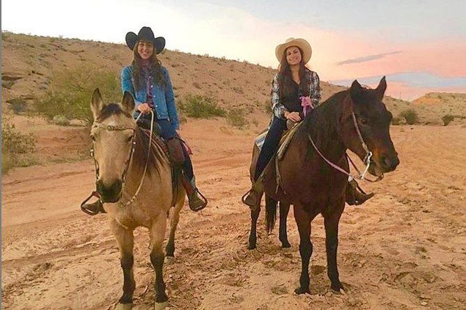 Morning Horseback Ride with Breakfast from Las Vegas - Trading late mornings on the Strip for a 7:15 am start