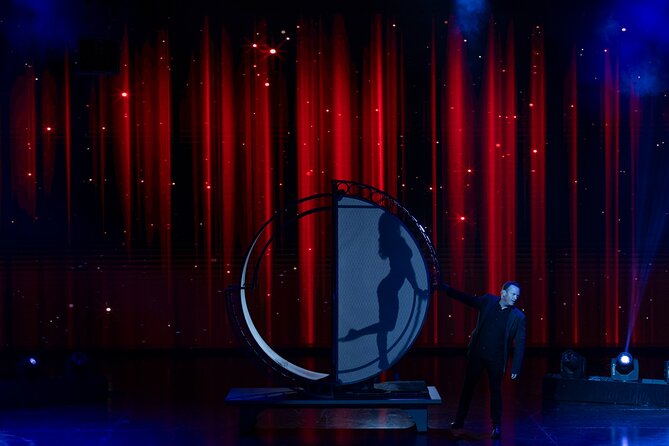 Nathan Burton Comedy Magic - What to do before and after: pair it with the right Vegas plan