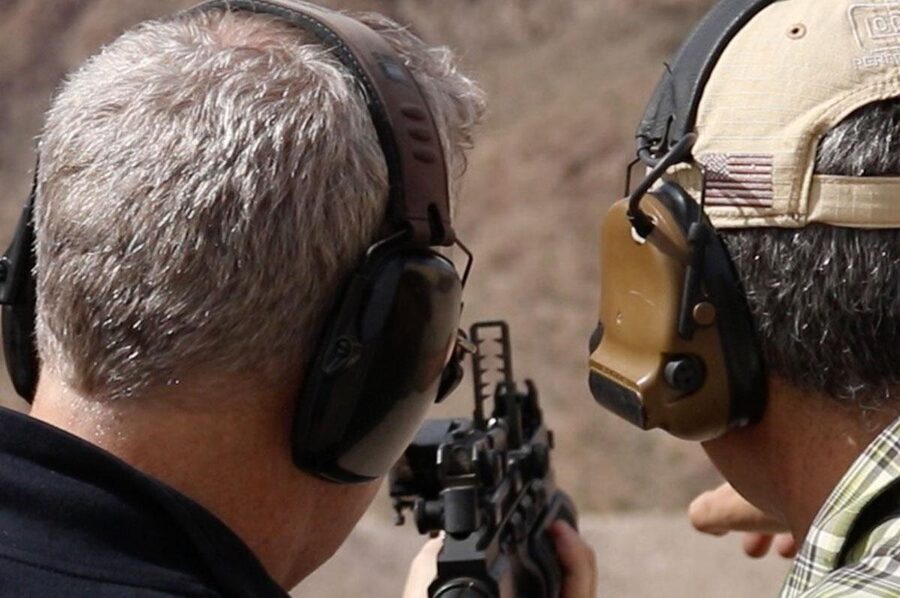 Outdoor Shooting Range Experience in Las Vegas - Group size and pacing: why your attention matters here