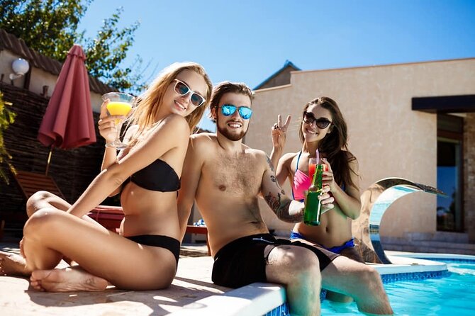 Party Bus Dayclub Crawl - Price and timing: what you’re really paying for