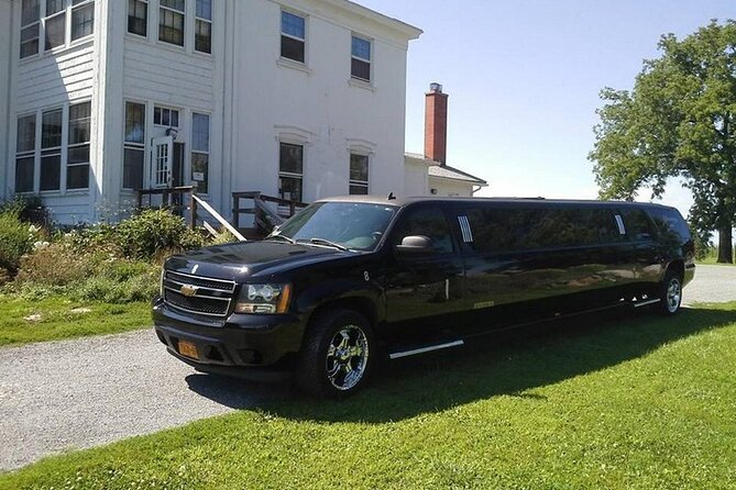 Private Arrival Transfer: From LAS Airport by SUV or Luxury Limo - Picking the right ride: Escalade SUV, Chrysler 300 limo, or Suburban limo SUV