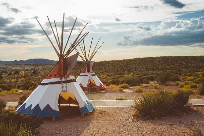 Private Grand Canyon West and Joshua Tree Photography Tour - Lunch and included extras: what you get without hunting