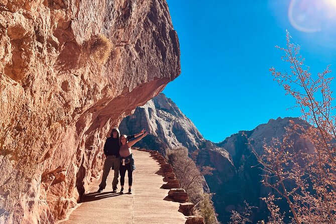 Private Guided Photography & Walking Tour of Zion National Park - Zion Canyon Scenic Drive viewpoint stops: short, scenic, and well timed