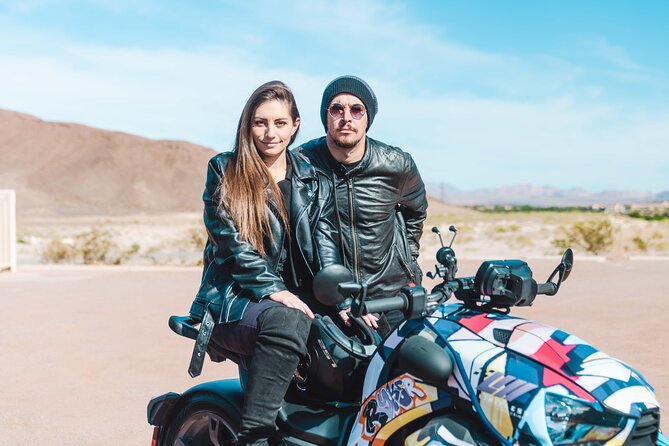 Private Guided Red Rock Canyon Tour for Couples on a CanAm Trike - Calico Hills and Calico Basin Road: first views, first wow
