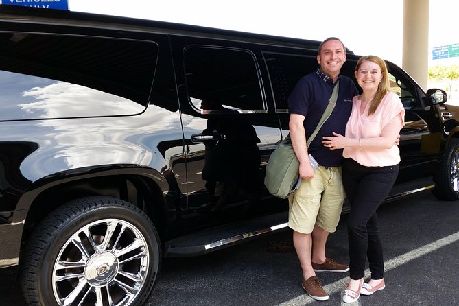 Private Las Vegas Hotel to Airport Luxury Limousine Transfer - Who should book this transfer from your Las Vegas hotel