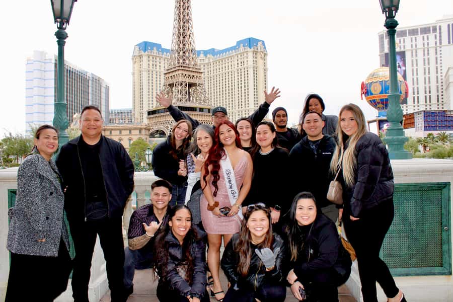 Private Limo 2.5hr Tour of Vegas with Champagne - Who should book this limo tour, and who should skip it